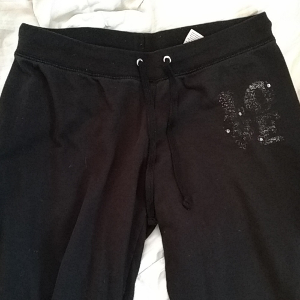 Black love sweatpants